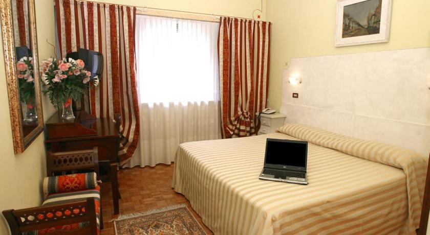 Ai Ronchi Motor Hotel Brescia Extérieur photo