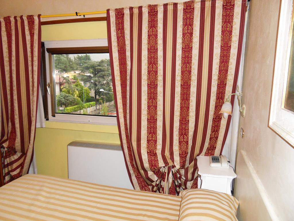 Ai Ronchi Motor Hotel Brescia Extérieur photo