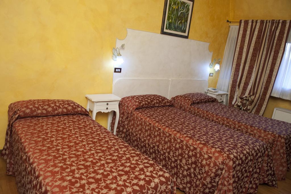 Ai Ronchi Motor Hotel Brescia Extérieur photo