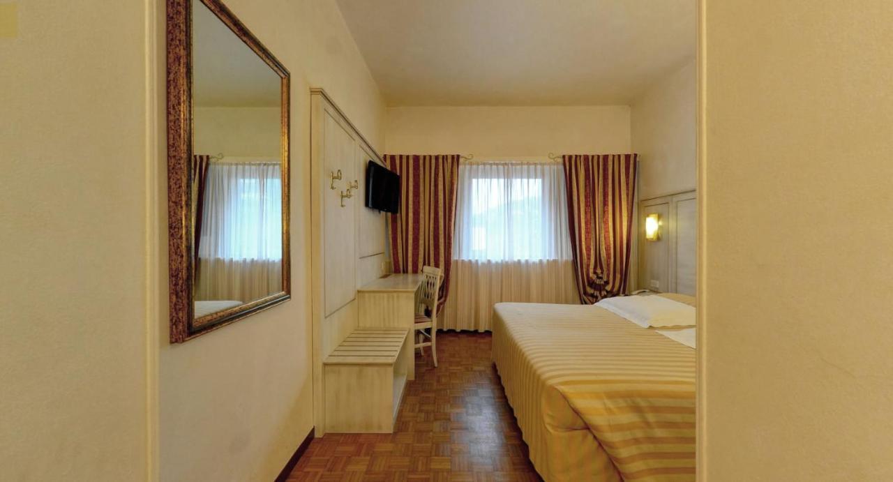 Ai Ronchi Motor Hotel Brescia Extérieur photo